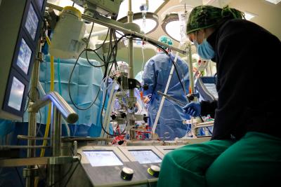 El Hospital La Fe crea la primera unidad específica de enfermería perfusionista de España